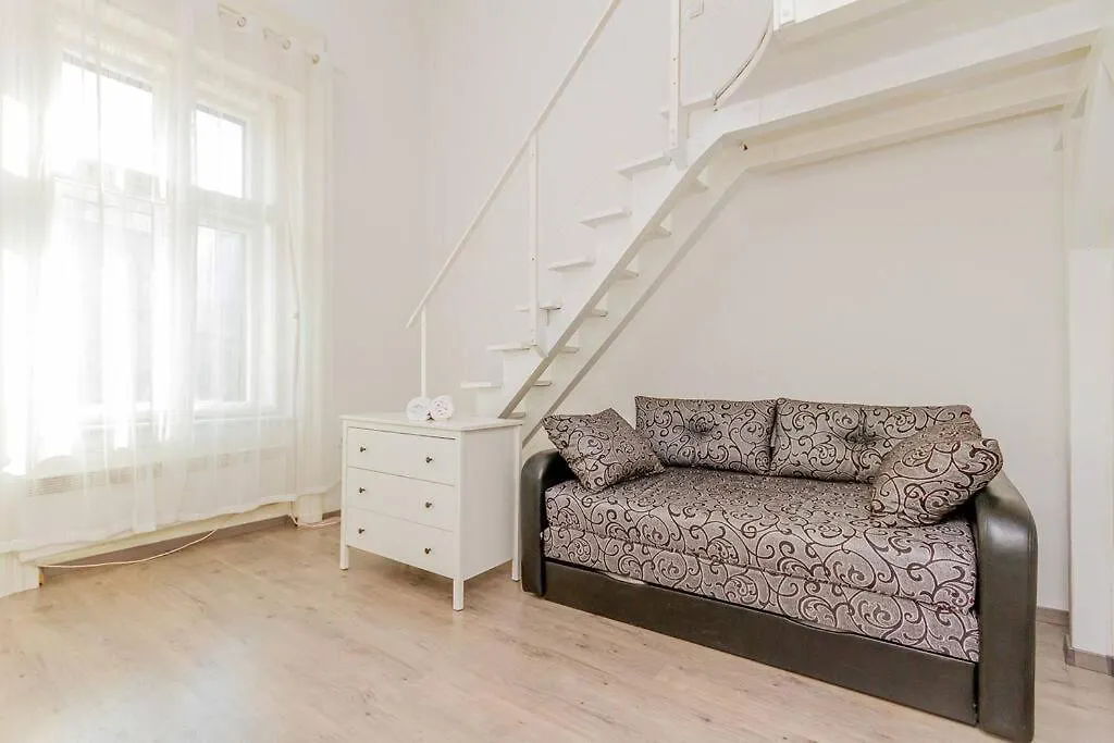 Апартаменты Oktogon Central Spacious Ac Balcony Будапешт