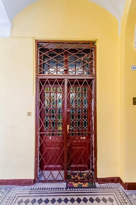 Oktogon Central Spacious Ac Balcony Будапешт 0*,